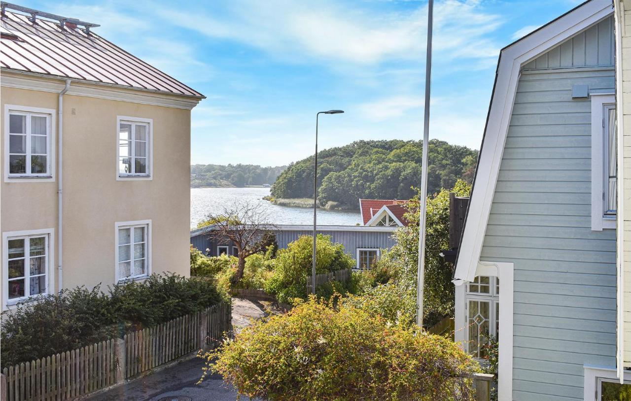 Cozy Home In Karlskrona With Kitchen Exterior foto