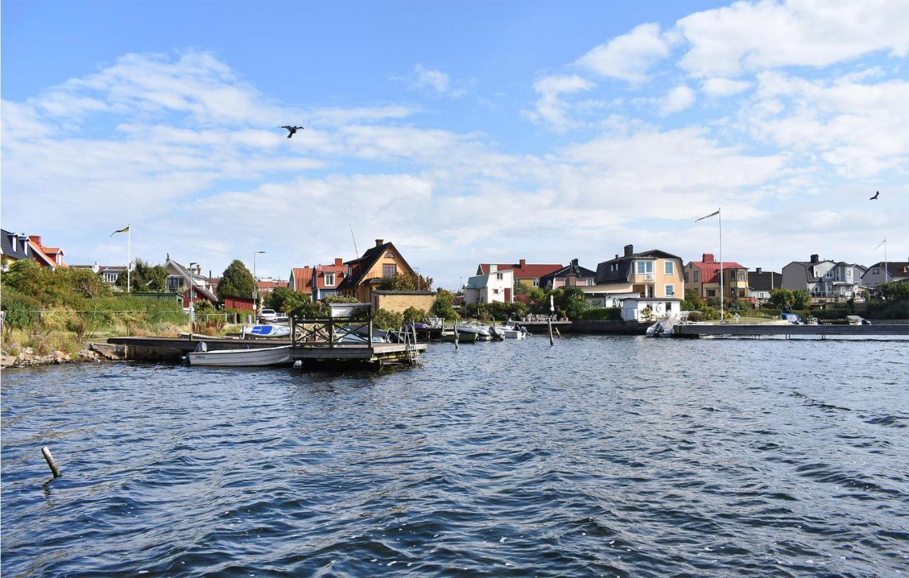 Cozy Home In Karlskrona With Kitchen Exterior foto